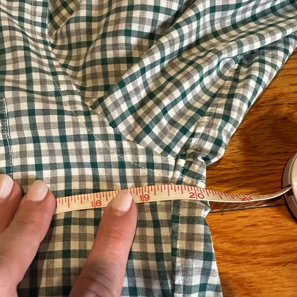 J Crew Men’s‎ Long Sleeve Button Up Slim Small Green Grey Plaid Checkered